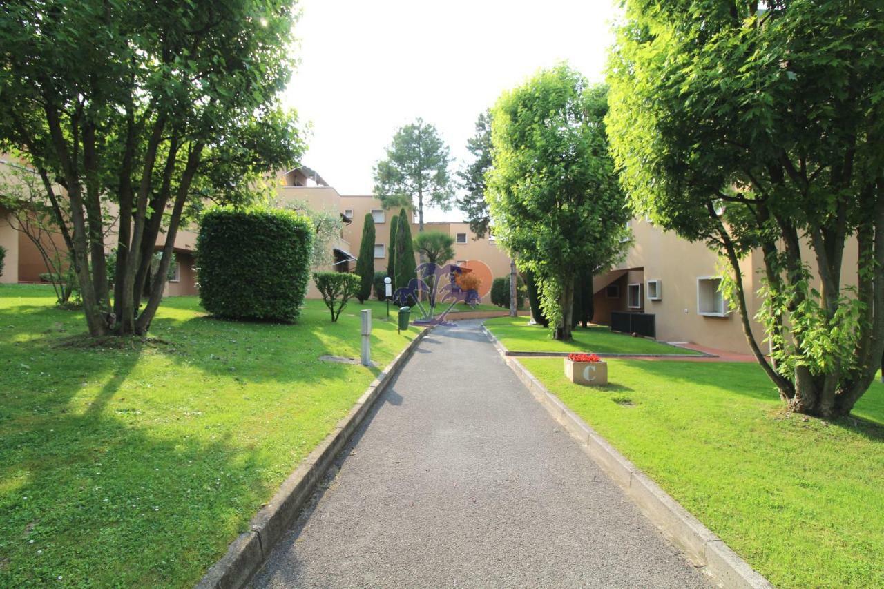 Appartamenti La Madonnina Peschiera del Garda Luaran gambar